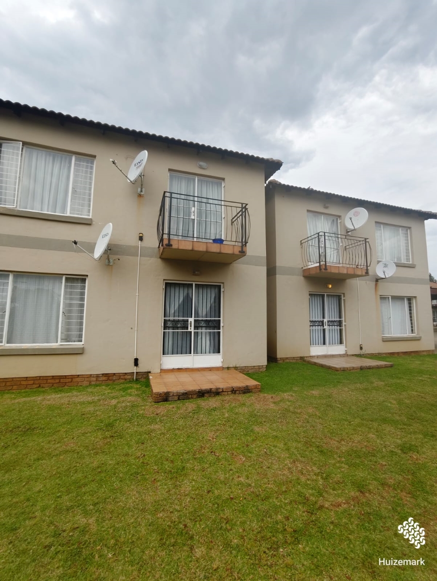 2 Bedroom Property for Sale in Vaalpark Free State
